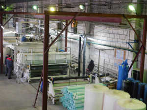 Монорельсовый путь L=10м, оснащенный талью грузоподъемностью 1т управляемой с пола