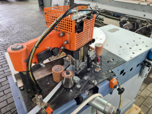 Кромкооблицовочный станок Hebrock AKV 88 D