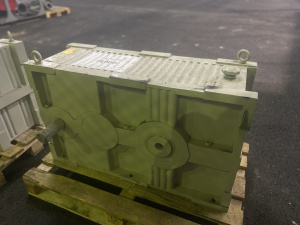 Редуктор zlyj 600 JZQ 600 для экструдеров