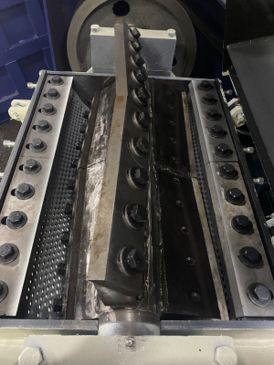 Дробилка для пластика серии Ласточка