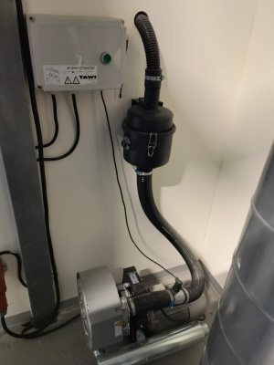 Вакуумный подъёмник VacuEasylift TAWI AB с потолочной крановой системой Lyftman LR