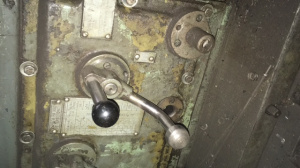 1М95 станок токарно-винторезный комбинированный