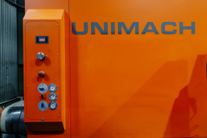 установку лазерной резки листовых металлов LC Professional ML FO3015-2.0, производства ООО «НПО Юнимаш»