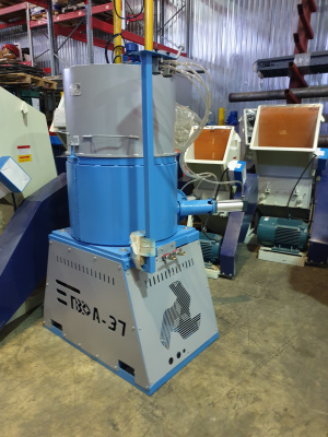 Агломератор для пакетов, полиэтилена, пленки PZO-A-37