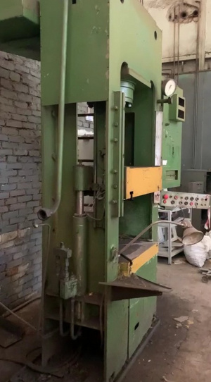 Пресс гидравлический ДБ2432 (160тн)