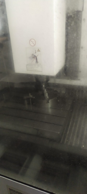 Обрабатывающий центр DECKEL MAHO DMC635V