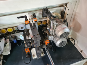 Кромкооблицовочный станок Altesa Advantage 400