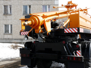 Бурильно-крановая машина ПБКМ-511