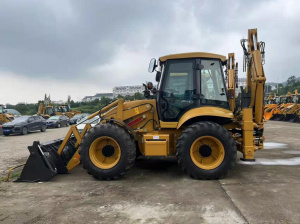 Экскаватор погрузчик Leist Gross 788