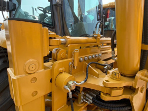 Экскаватор погрузчик Leist Gross 788