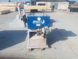 Кромкообрезной многопильный станок DELI MJ-Q1-600-50-4D (15 кВт)