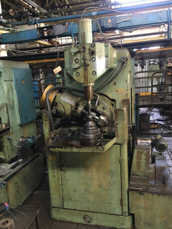 Зубофрезерный станок: авс в12 1469 (аналог 5в312) | 3174