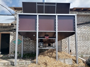 Бункер-загрузчик для котлов, теплогенераторов, воздухонагревателей