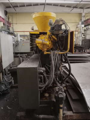 Круглошлифовальный станок 3м162