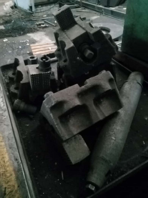 Станок токарно карусельный 1512