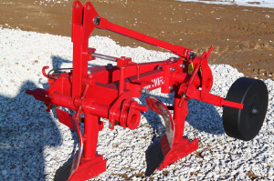 Плуг двухкорпусной навесной U018/3 Wirax Польша