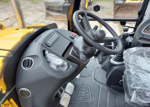 Экскаватор-погрузчик JCB 4CX