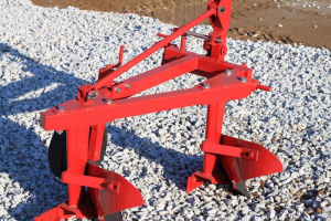 Плуг двухкорпусной навесной U018/3 Wirax Польша