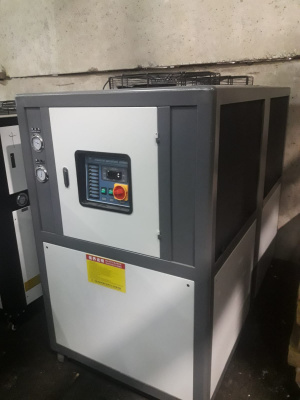 Чиллер промышленный для стрейч линии на 38 кВт хладопроизводитеоьности