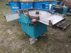 Стол питатель (Поворотно-накопительный стол)