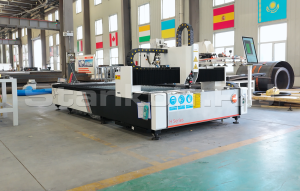 Оптоволоконный станок для резки металла XTC-1530H/3000 Raycus/Reci