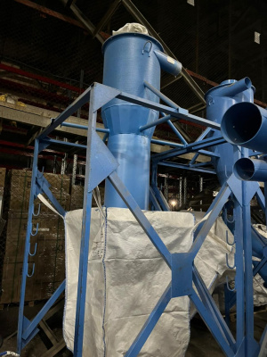 Циклон с кронштейном под биг-бэг Ц450-01