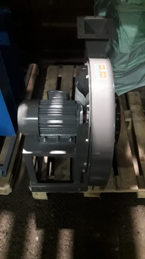 Вентилятор центробежный (мотор-улитка) MU-7.5 H произв. Китай