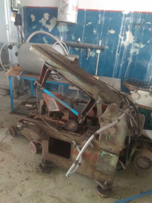 Ленточно-пильный станок по металлу