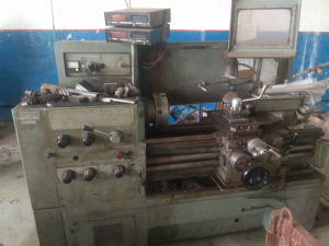 Токарный станок 16Б16