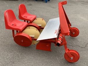 Рассадопосадочная машина 2-х рядная D-POL, навесная (Беларусь)