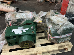 Шнеки, шнековые пары и редукторы для экструдеров