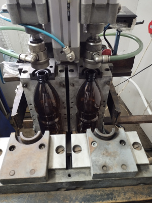 Оборудование Выдува пэт, Выдув бутылок, полуавтомат, автомат