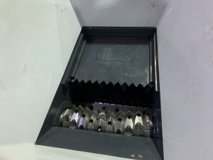 Промышленный одновальный шредер VS-2260