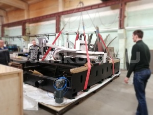 Оптоволоконный лазерный станок в защитной кабине XTC-2060G/3000 Raycus