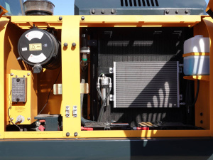 Гусеничный экскаватор Hyundai R210 Smart Plus