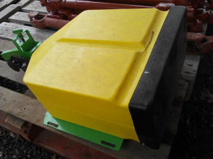 Бачок на 2х рядную сажалку