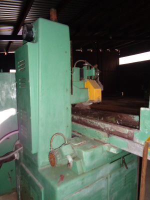 Плоскошлифовальный станок URB-750A