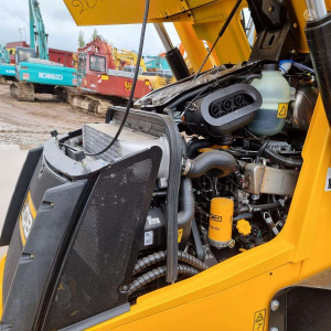 Экскаватор-погрузчик JCB 3CX ECO