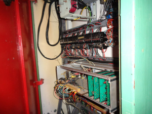 Плоскошлифовальный станок URB-750A