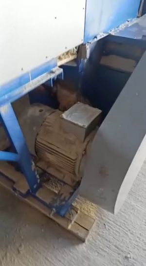 Станок для распиловки бревен СПР-320Км