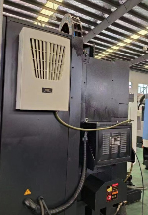 Станок вертикально-фрезерный счпу doosan DNM 415II