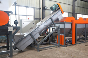 Фрикционная мойка моечный выгрузчик в линии переработки ПП ПЭ плёнки и мешков