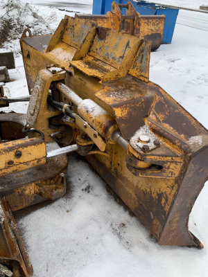 Гусеничный бульдозер Caterpillar D5N XL