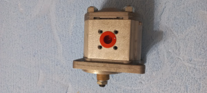 Насос шестеренный нерегулируемый Rexrot ( Франция)