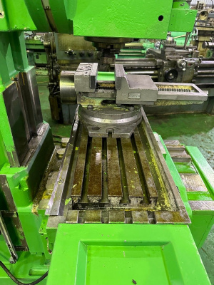 Вертикальный фрезерный станок Heckert FSS-315 V/2, аналог 6т12