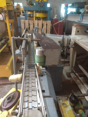 Машина этикетировочная ECA-06