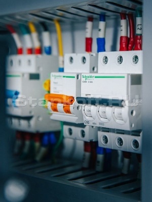 Оптоволоконный лазерный станок для резки металла MetalTec 1530S/1500 Raycus