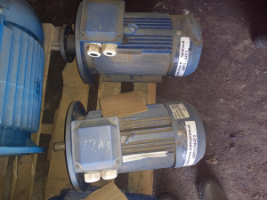 Мотор-редуктор, двигатель асинхронный