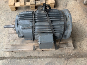 электродвигатель подъема козлового крана KONE