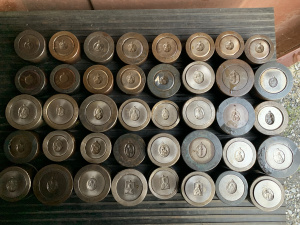 Коллекцию ювелирных штампов